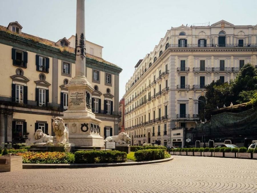 La Dimora Di Chiaia Apartment Naples Exterior photo